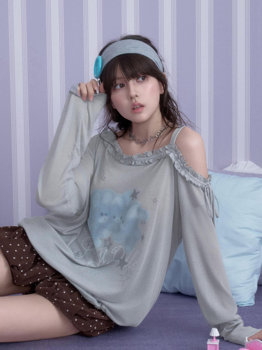 SagiDolls Rabbit Print Asymmetric Neck Loose Fit Women's Polyester Long Sleeve T-shirts