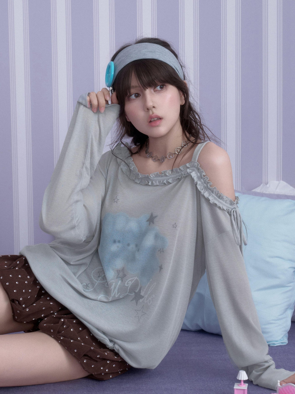 SagiDolls Rabbit Print Asymmetric Neck Loose Fit Women's Polyester Long Sleeve T-shirts