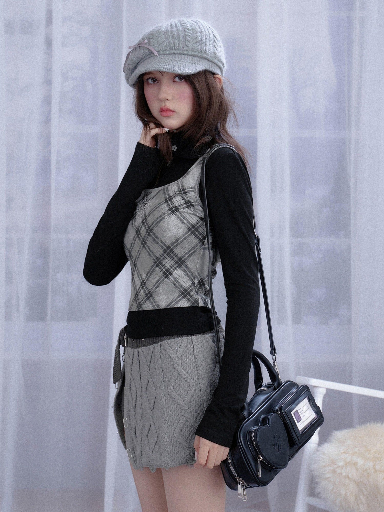 SagiDolls Retro Black White Check Embroidered Patchwork Women's Viscose Blend Long Sleeve T-shirts