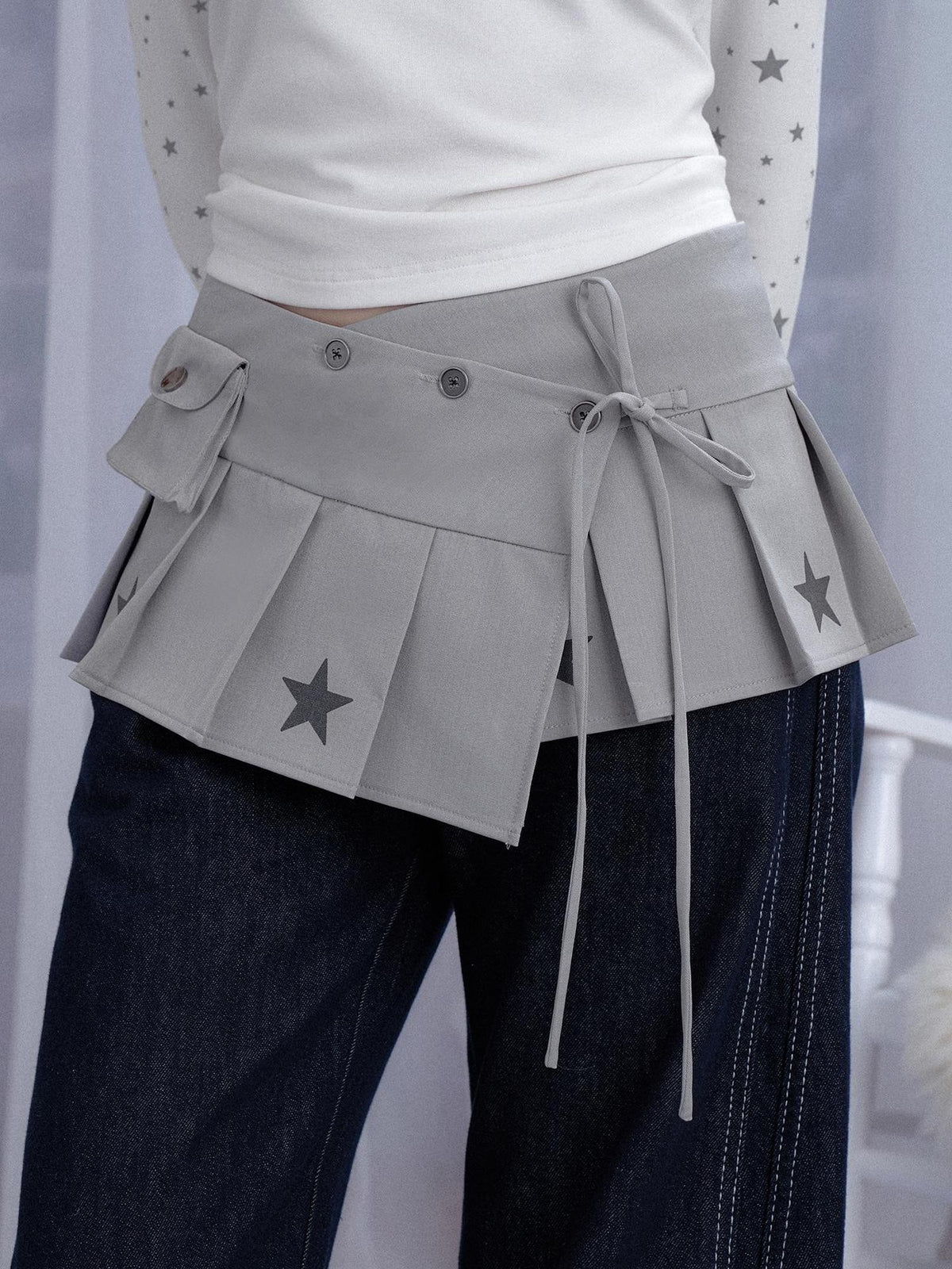 SagiDolls Star Print Pleated Layered Tie Front Low Rise Women's Polyester Clothing Accessories