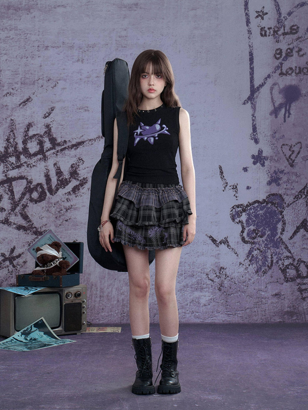 SagiDolls Sweet Cool Black Hand Drawn Graffiti Print Women's Viscose Blend Tank Tops