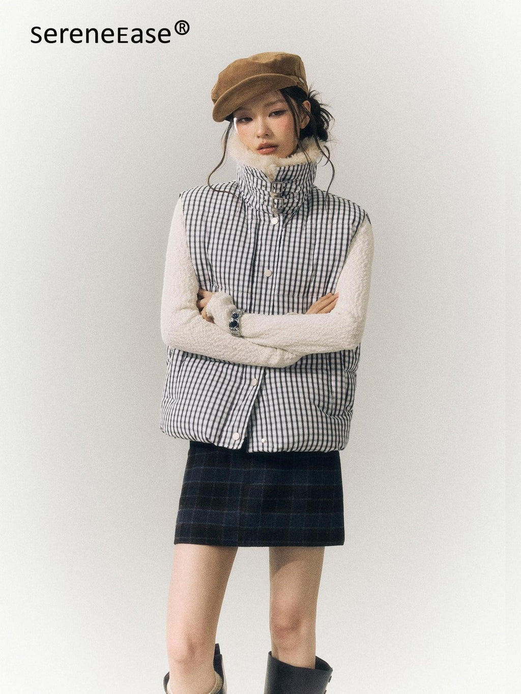 SereneEase Cropped Plaid Stand Collar Vest Women's Polyester Puffer Jackets