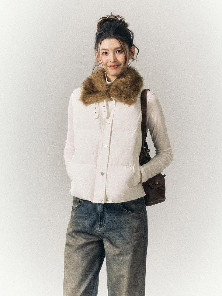 SereneEase Cropped Plaid Stand Collar Vest Women's Polyester Puffer Jackets