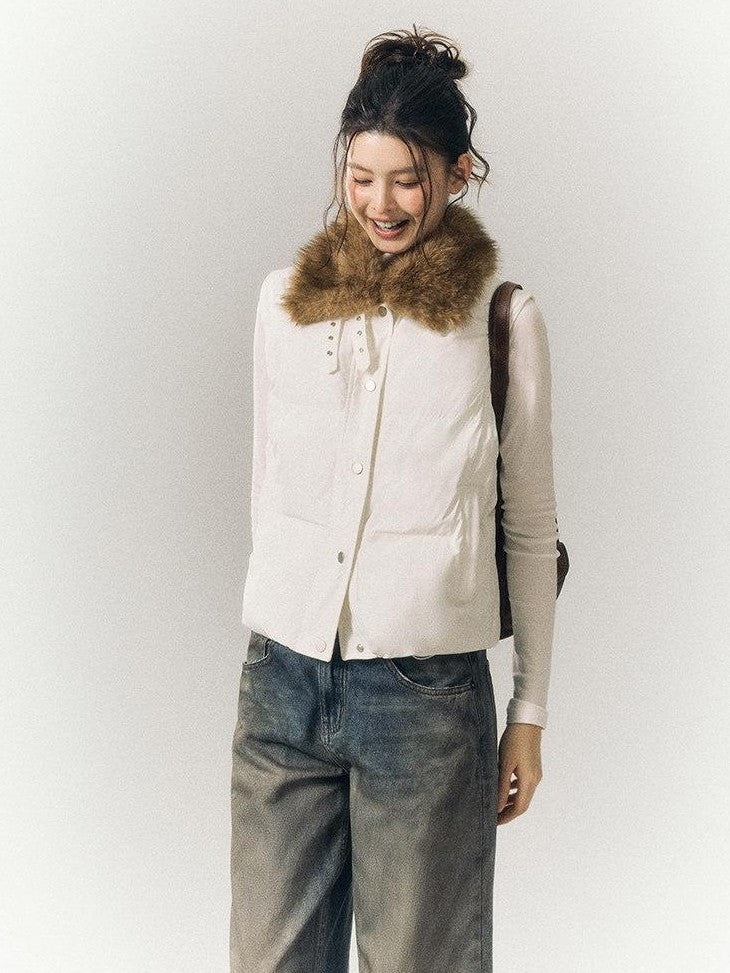SereneEase Cropped Plaid Stand Collar Vest Women's Polyester Puffer Jackets
