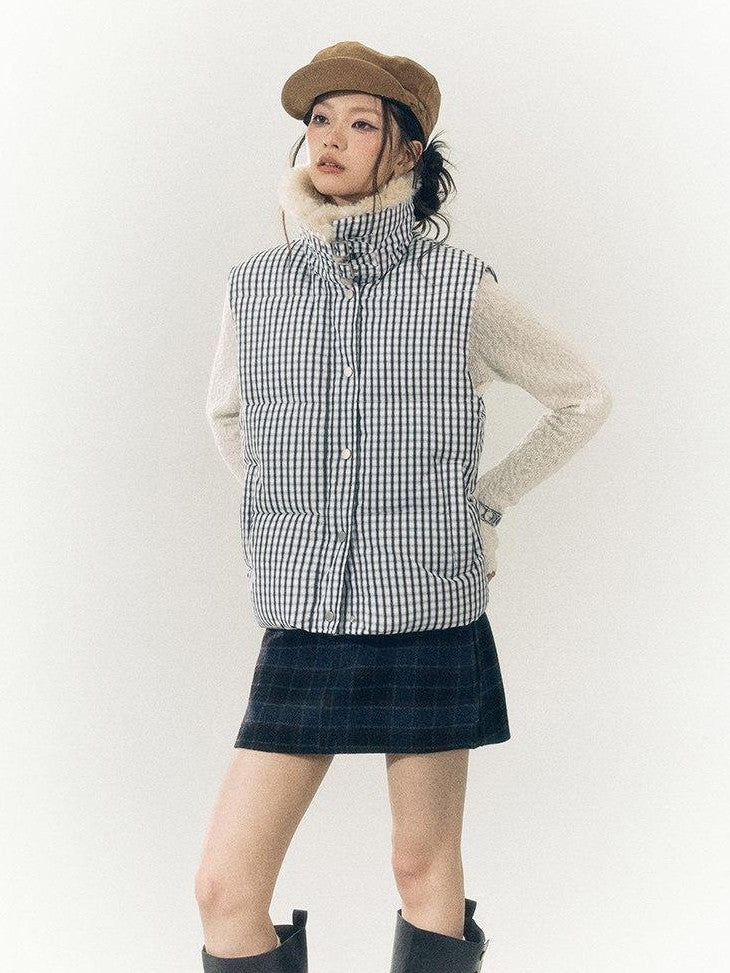 SereneEase Cropped Plaid Stand Collar Vest Women's Polyester Puffer Jackets