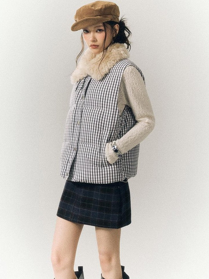 SereneEase Cropped Plaid Stand Collar Vest Women's Polyester Puffer Jackets