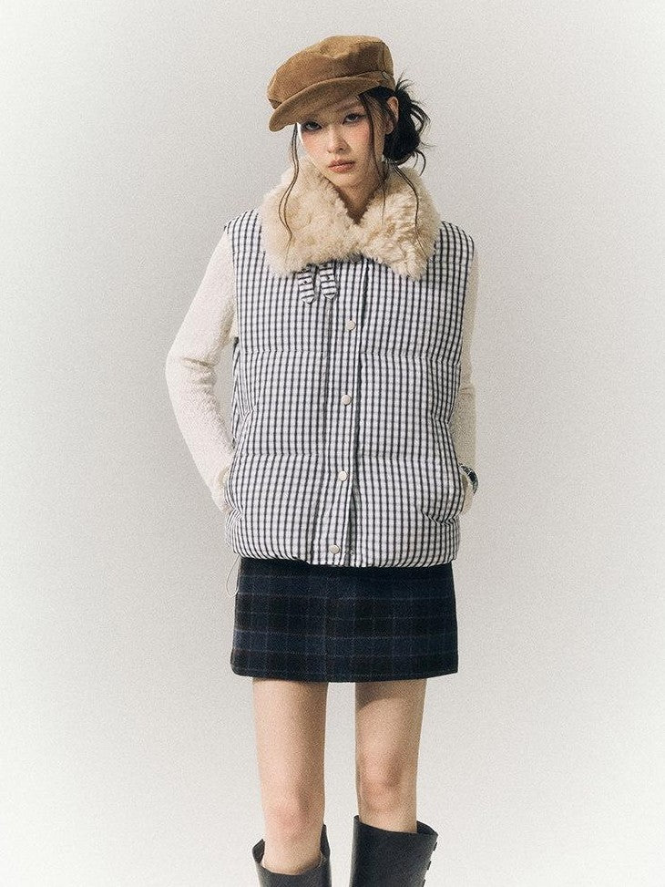 SereneEase Cropped Plaid Stand Collar Vest Women's Polyester Puffer Jackets