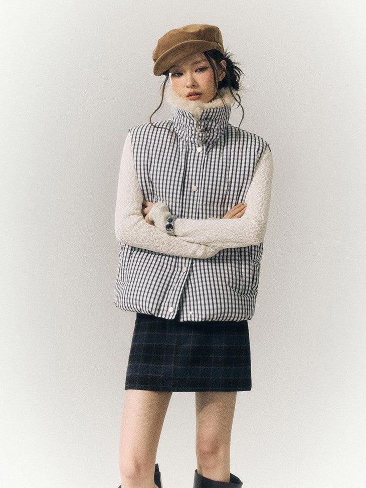 SereneEase Cropped Plaid Stand Collar Vest Women's Polyester Puffer Jackets
