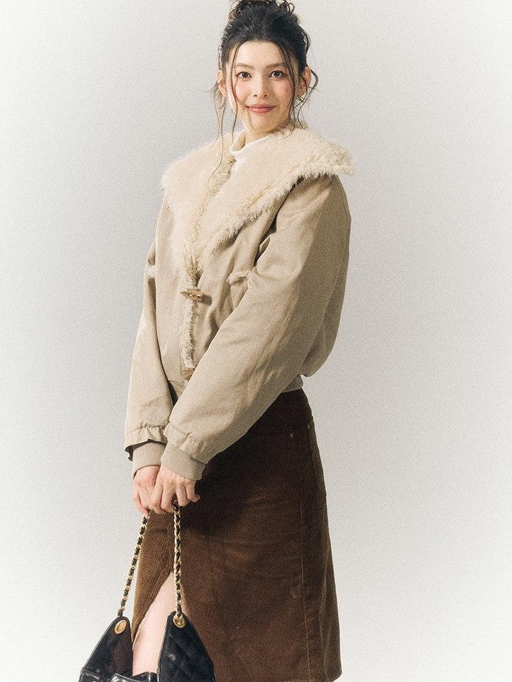 SereneEase Khaki Oversized Fur Collar Toggle Short Women's Cotton Puffer Jackets
