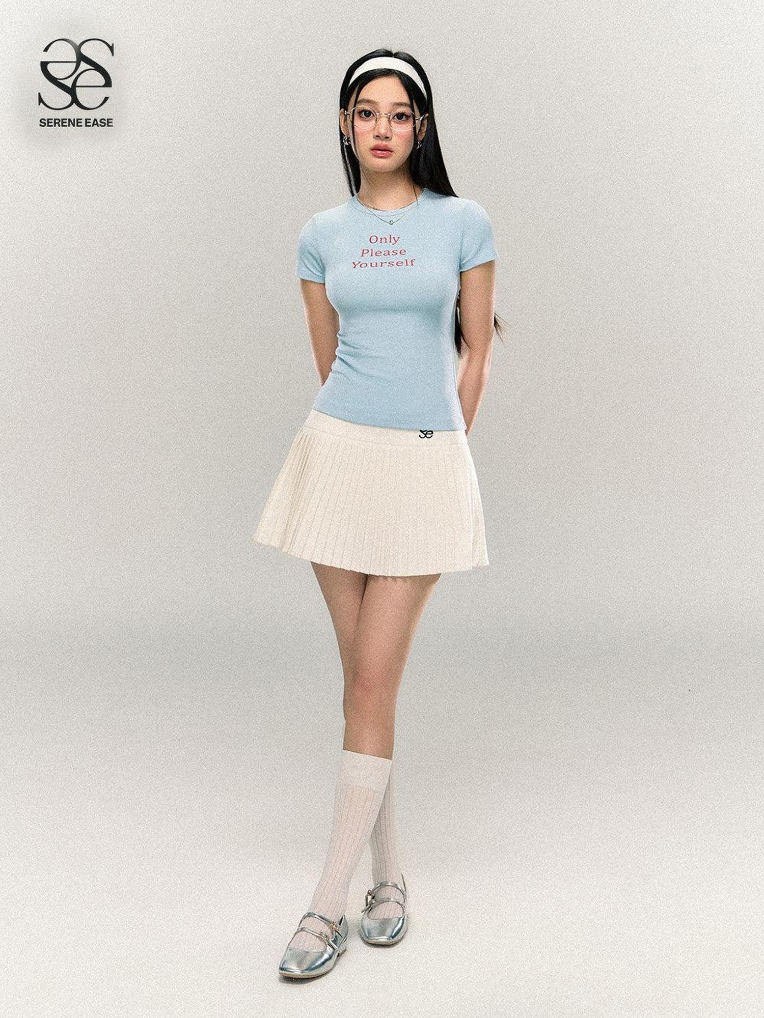 SereneEase Letter Print Waist Cinched Round Neck Women's Cotton Slim T-shirts