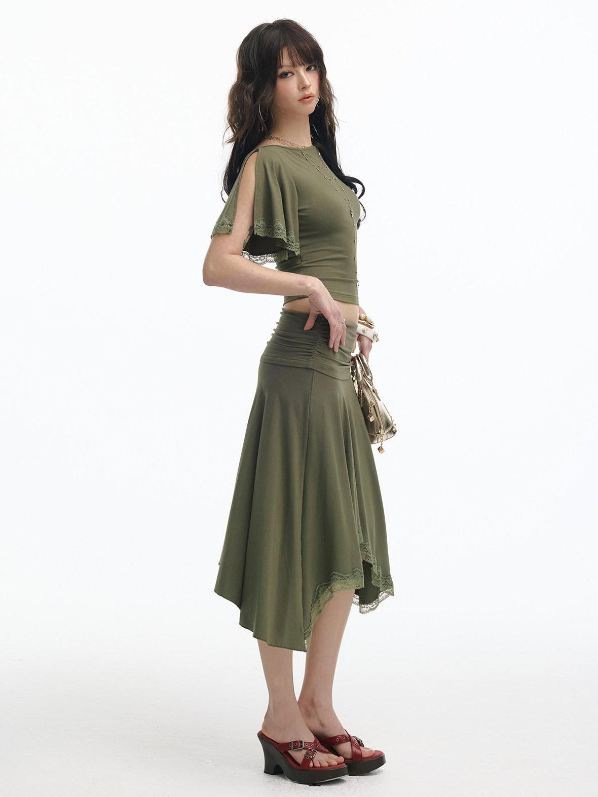 SereneEase Retro Green Lace Spliced Irregular Hem Women's Short Sleeve Matching Skirt Sets