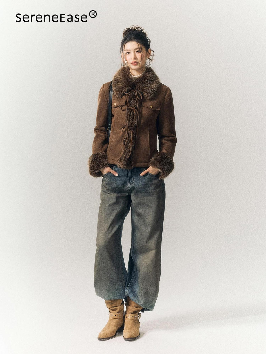 SereneEase Vintage Distressed Low Rise Women's Cotton Blend Denim Wide-leg Jeans