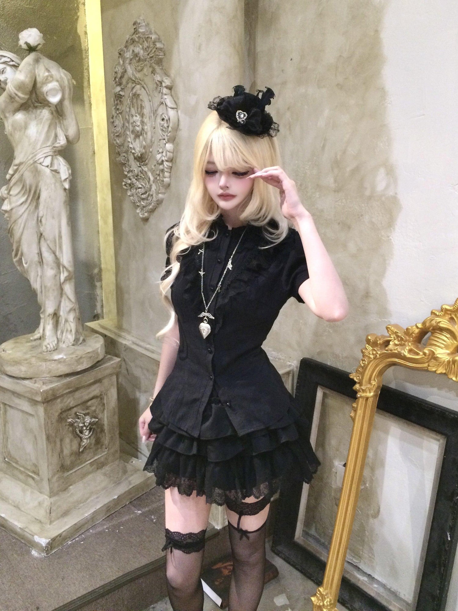 Sub Era Black Gothic Lace Spliced Puff Sleeve Women's Polyester Blouses