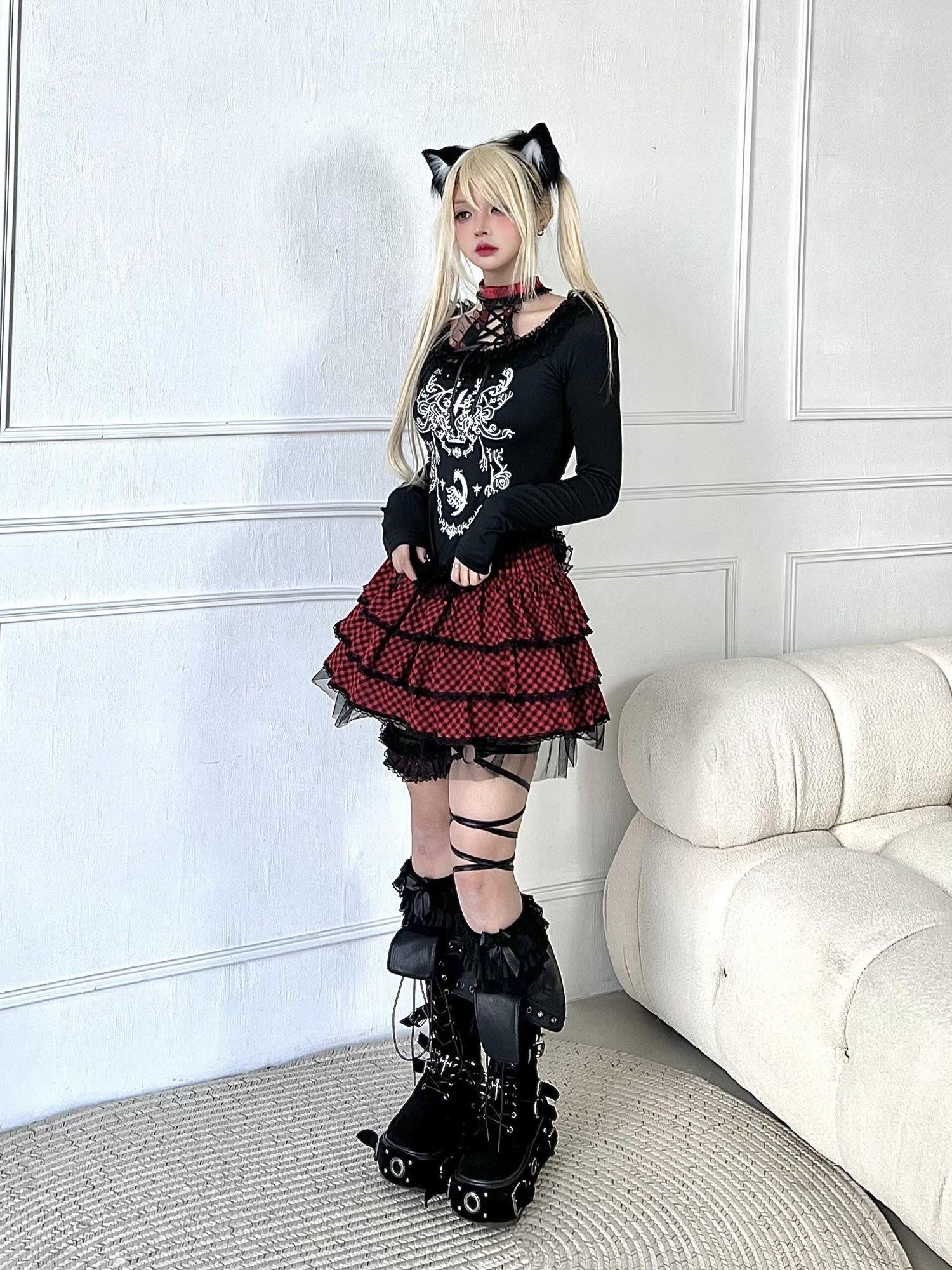 Sub Era Black Red Cat Print Tie Neck Elastic Lace Women's Polyester Slim T-shirts