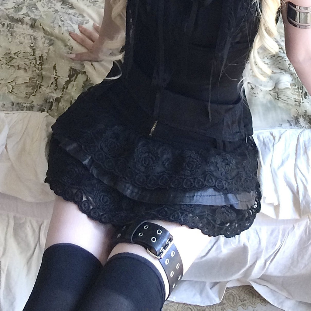 Sub_Era_Black_Vintage_Dark_Halter_Cutout_Women's_Lace_Retro_Short_Matching_Skirt_Sets_1046128441297_MISSTT
