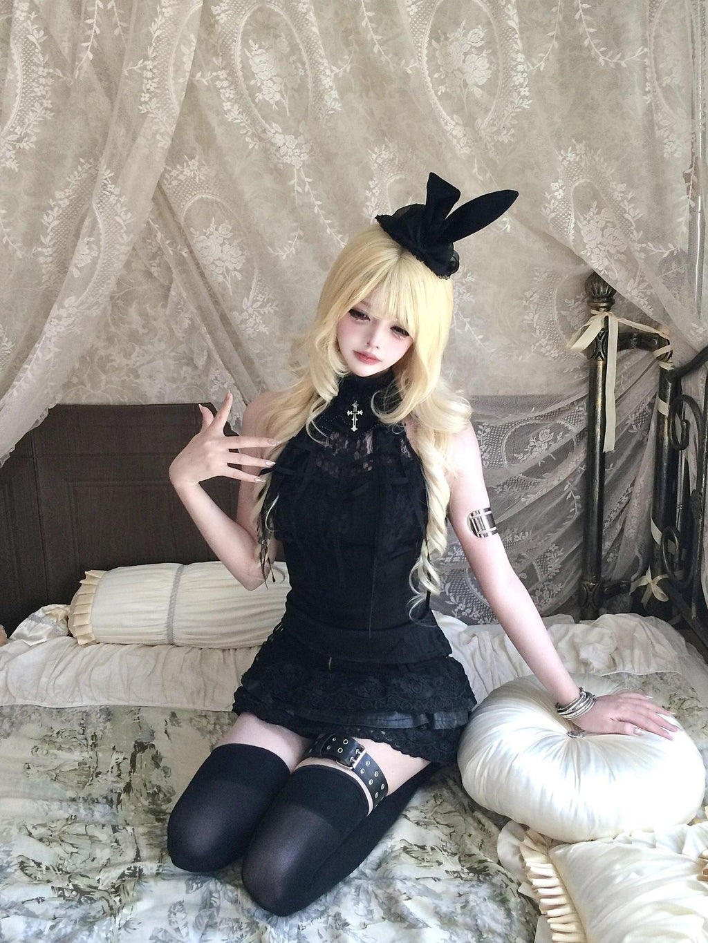 Sub Era Black Vintage Dark Halter Cutout Women's Lace Retro Short Matching Skirt Sets