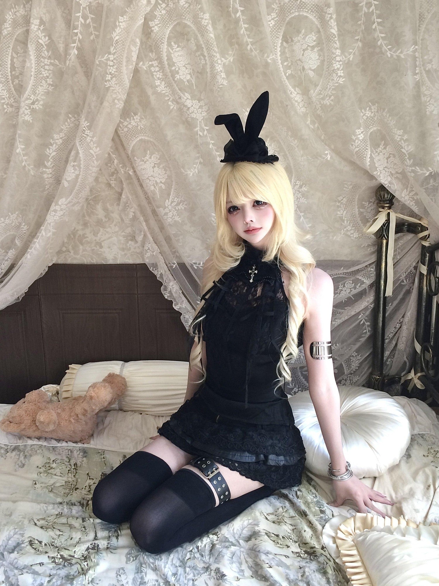 Sub Era Black Vintage Dark Halter Cutout Women's Lace Retro Short Matching Skirt Sets