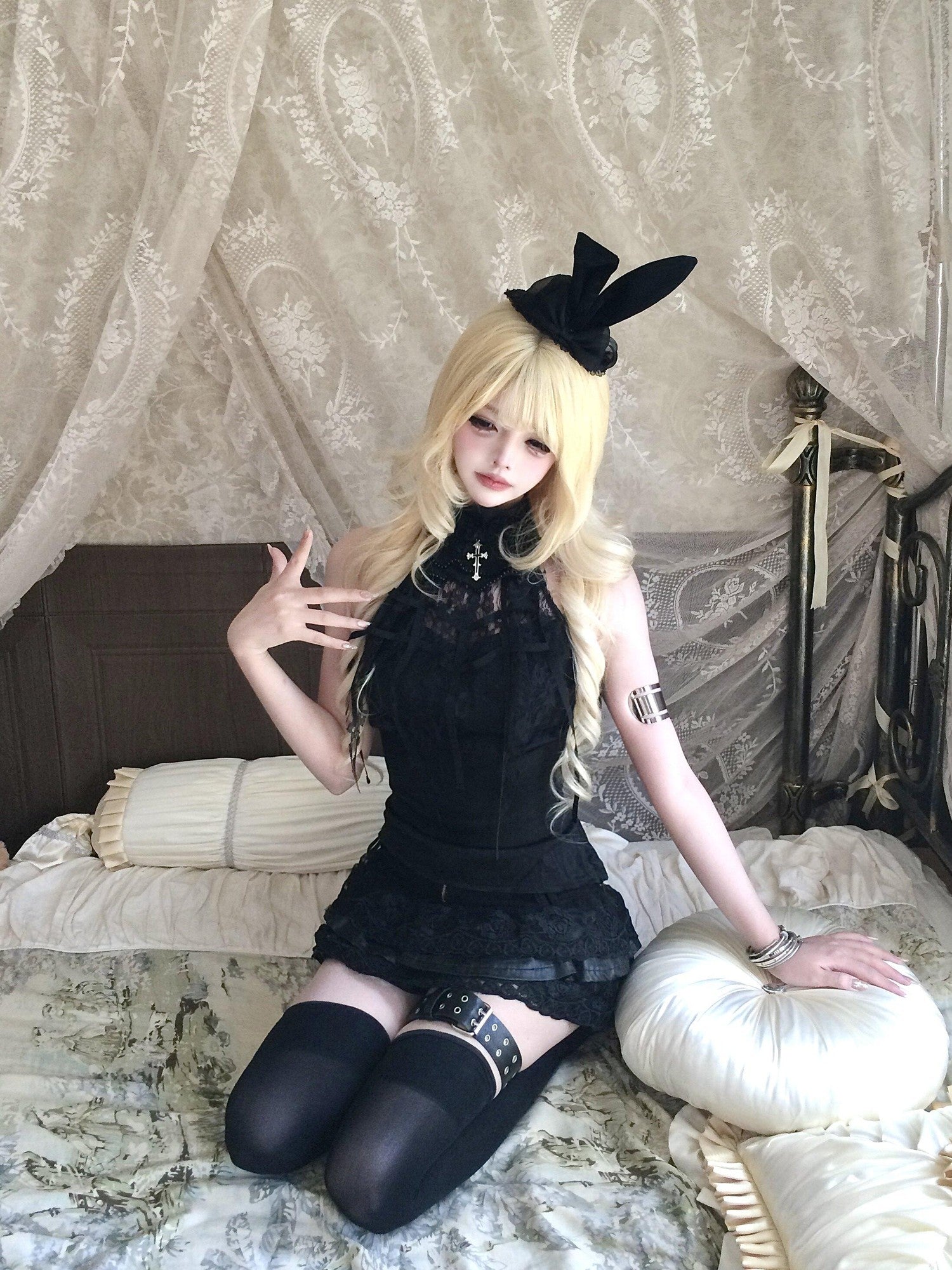 Sub Era Black Vintage Dark Halter Cutout Women's Lace Retro Short Matching Skirt Sets