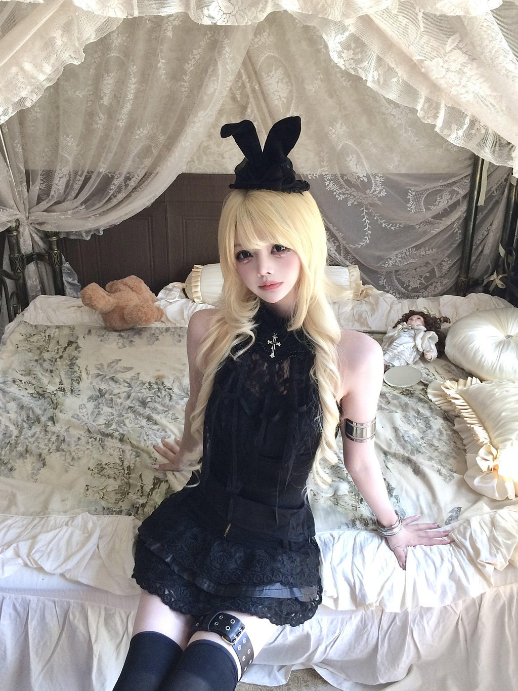 Sub Era Black Vintage Dark Halter Cutout Women's Lace Retro Short Matching Skirt Sets
