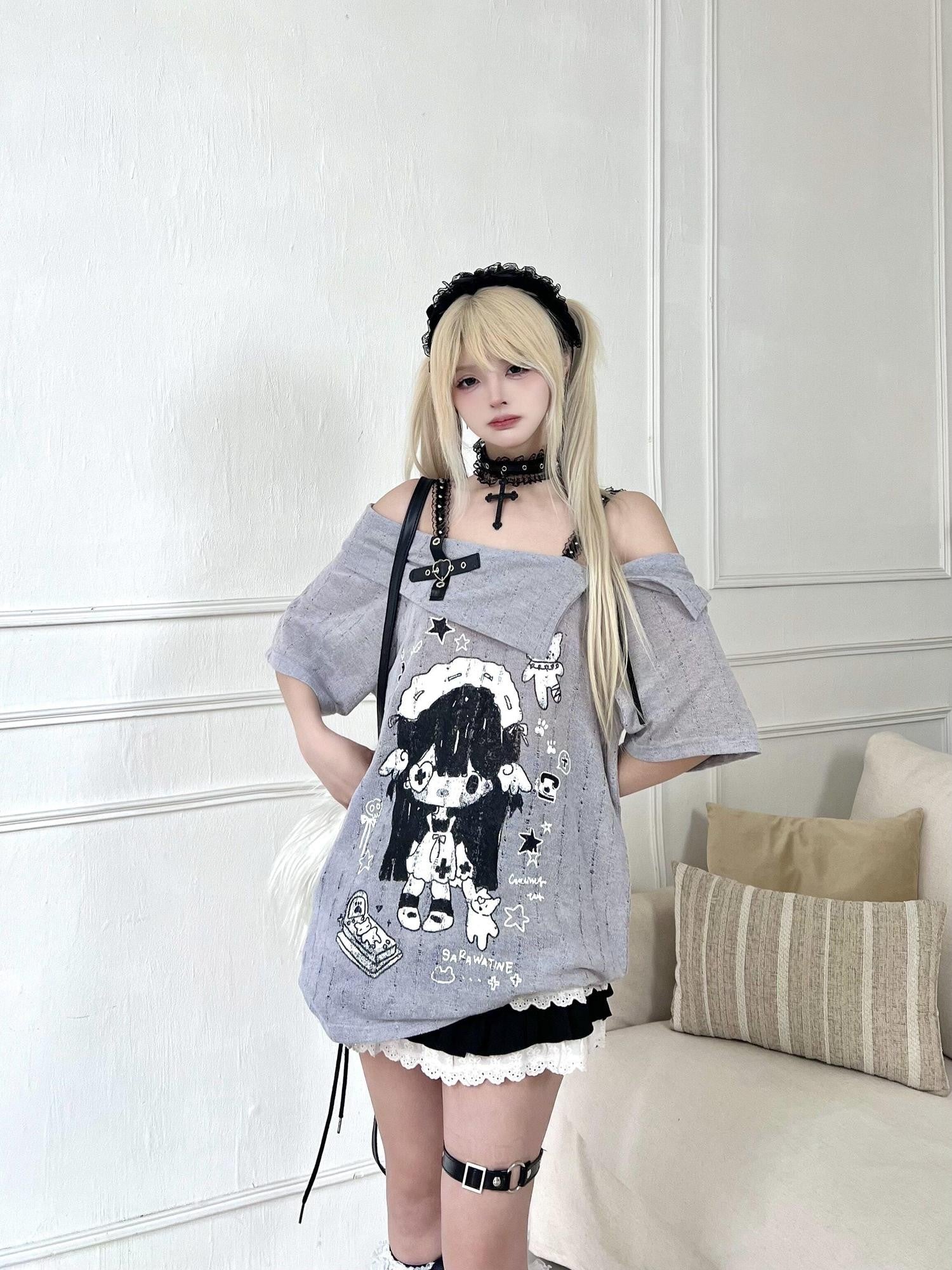 Sub Era Creative Graffiti Cartoon Print Loose Women's Polyester Off-shoulder T-shirts
