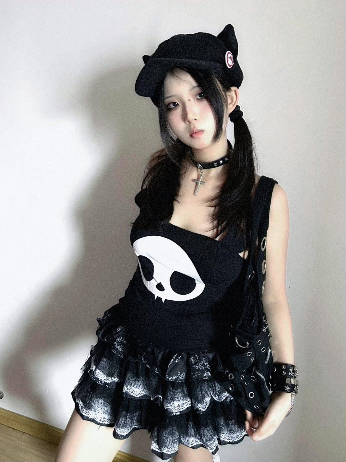 Sub Era Dark Harajuku Punk Lace Tiered Women's Polyester Mini Skirts