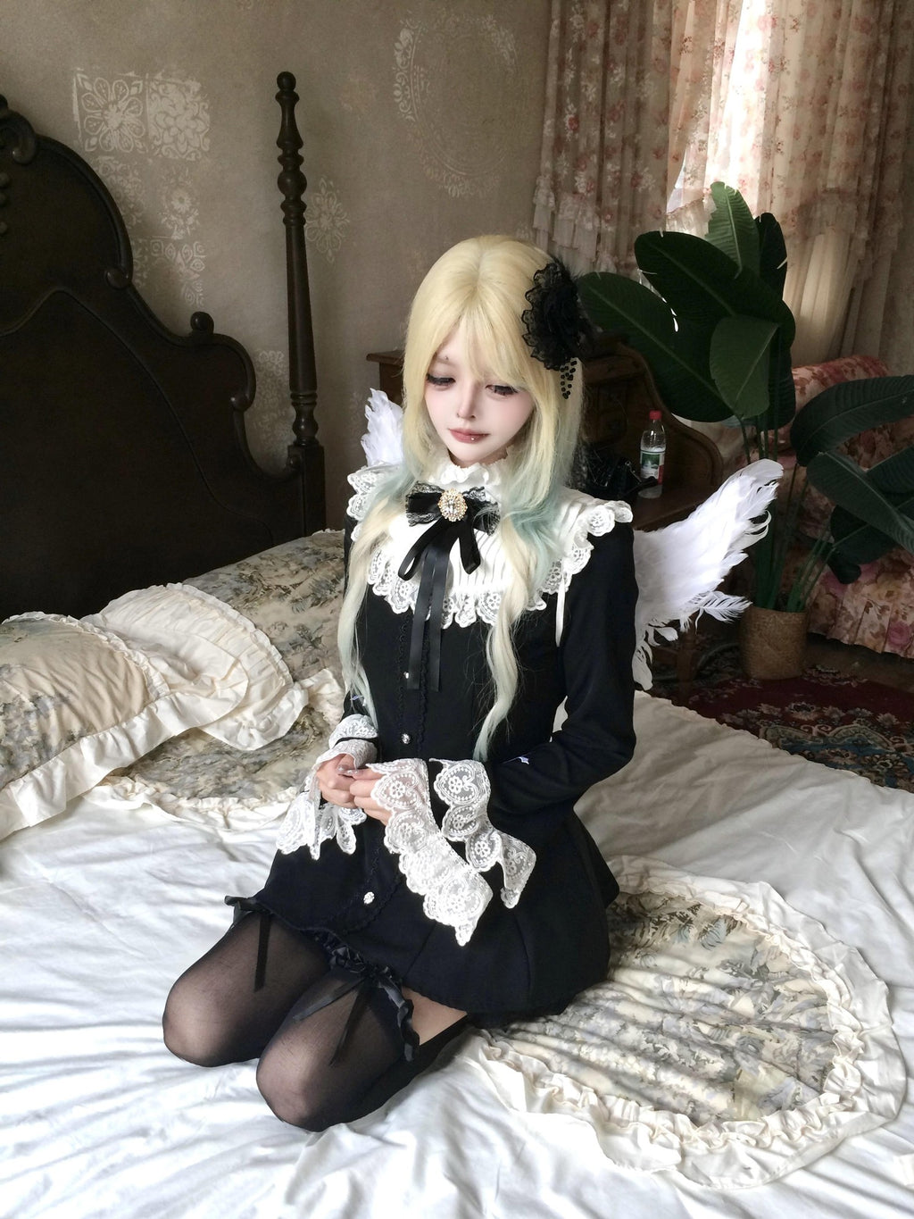 Sub Era Dark Lace Flare Sleeve Bow A Line Women's Polyester Babydoll Mini Dresses