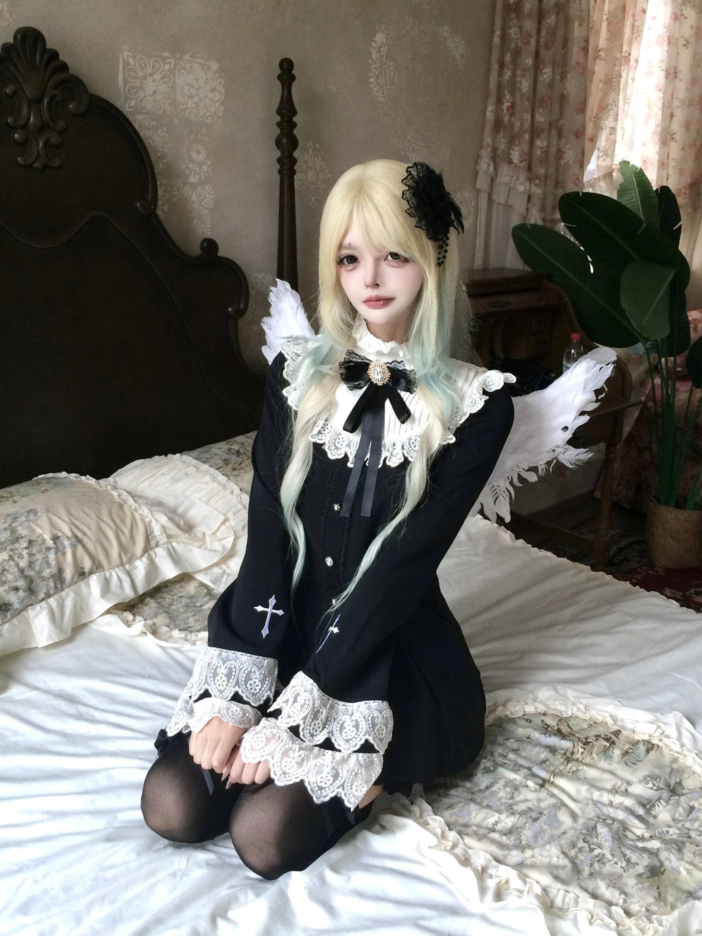 Sub Era Dark Lace Flare Sleeve Bow A Line Women's Polyester Babydoll Mini Dresses