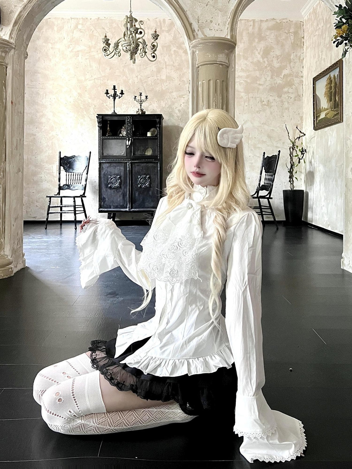 Sub Era French Palace Style White Stand Collar Lace Ruffle Women's Long Sleeve Blouses