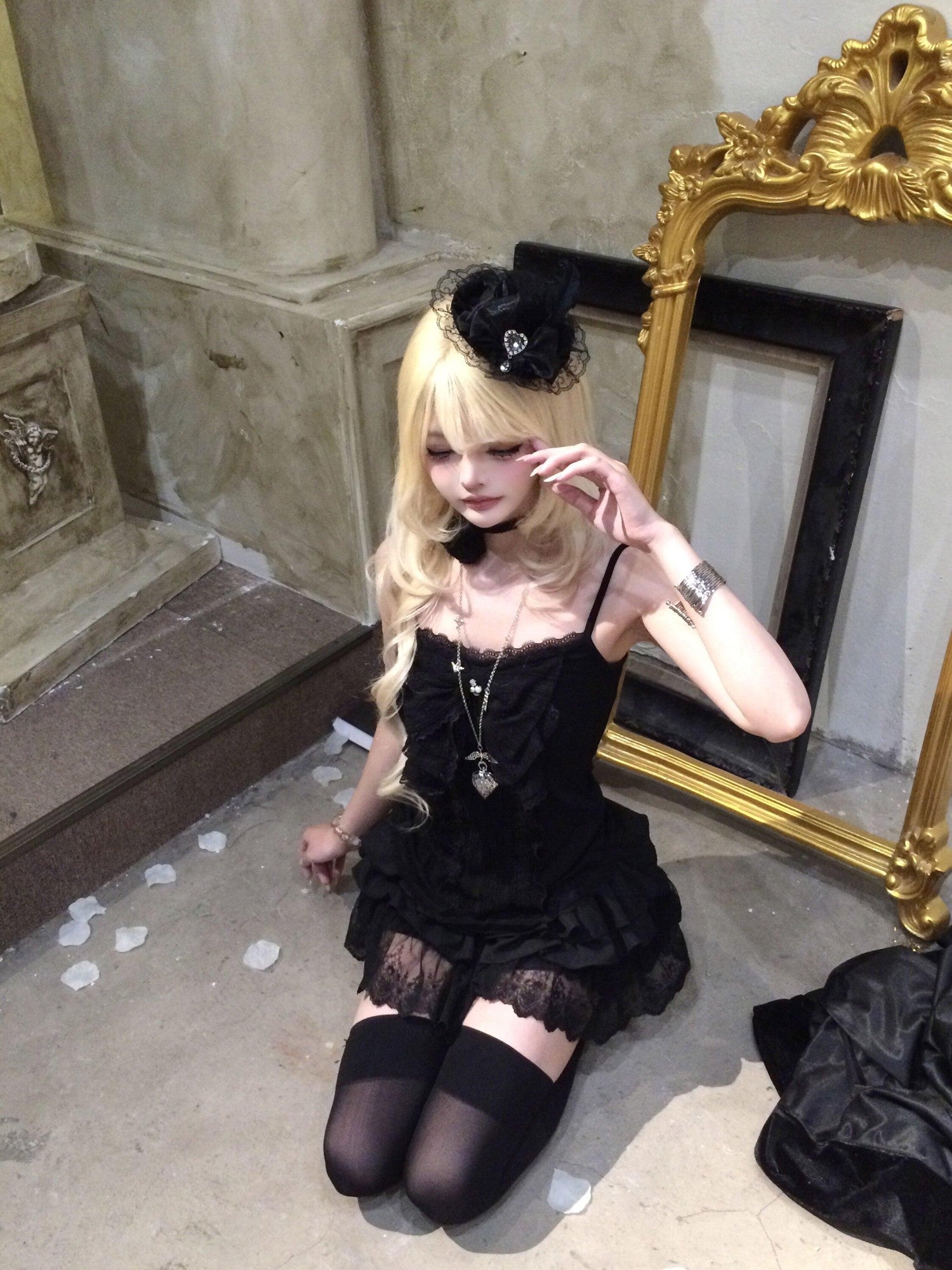 Sub Era Gothic Black Lace A Line Narrow Strap Women's Polyester Lace Camisoles