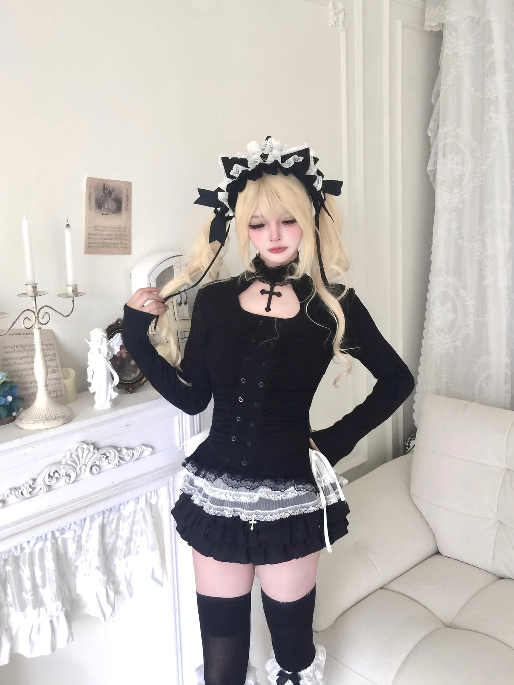 Sub Era Gothic Lace Square Neck Slim Fit Women's Polyester Long Sleeve T-shirts