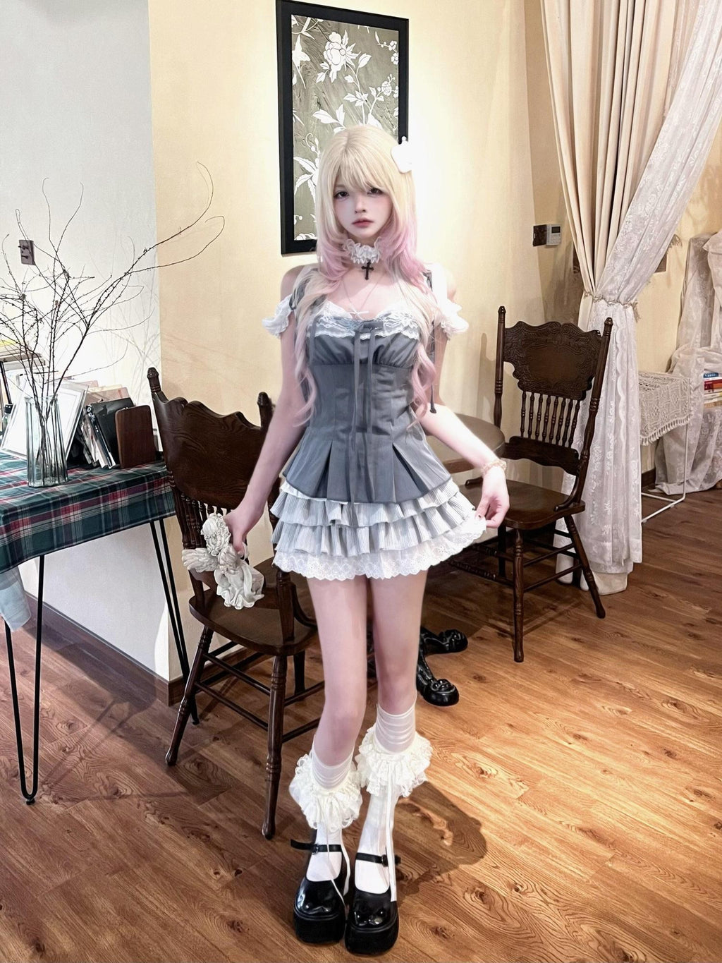 Sub Era Lace Splice Bow Tie V-neck Waist Cinch Women's Lace Camisoles