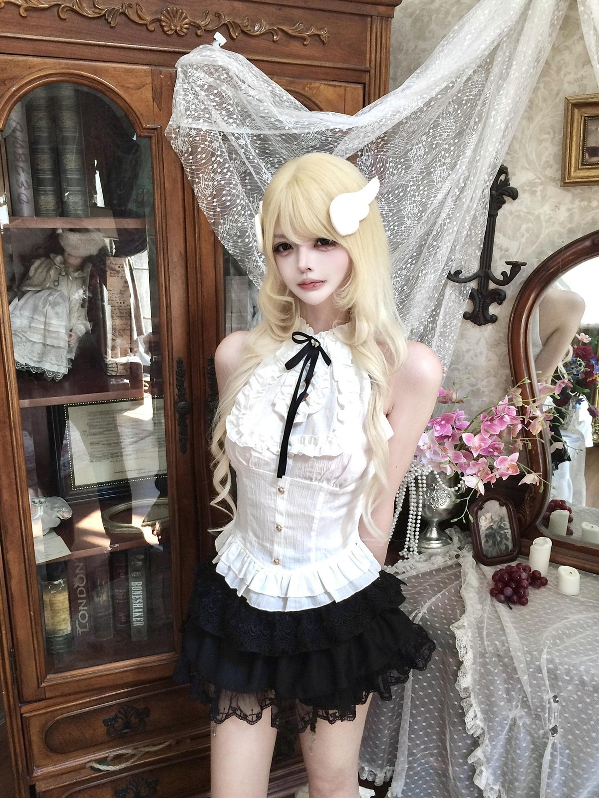 Sub Era White Lace Patchwork Bow Ruffle Halter Women's Polyester Tank Tops