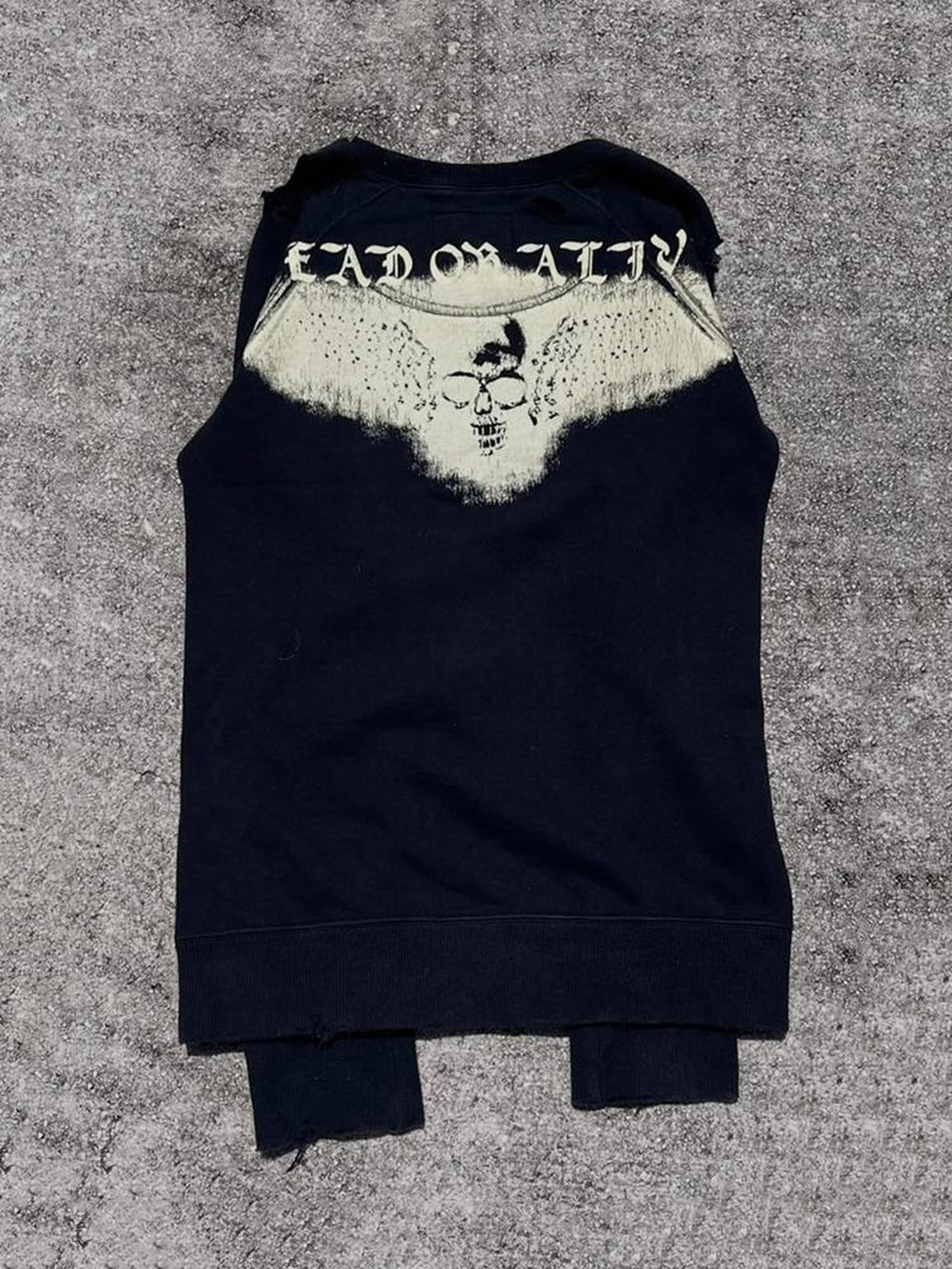 THE DAWN Skull Print Distressed Long Sleeve Women's Long Sleeve T-shirts