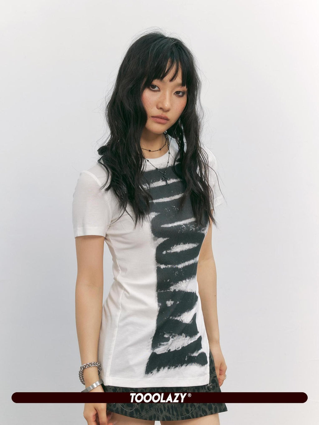 TOOOLAZY American Letter Print Slim Fit Women's Lyocell Short Sleeve T-shirts