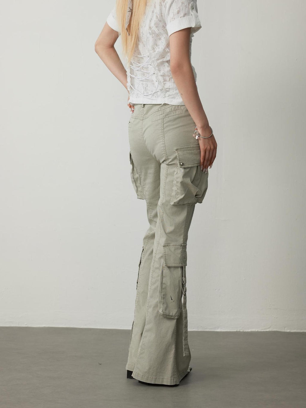 TOOOLAZY Apricot Pocket Button Natural Waist Women's Stretch Cotton Flare Pants
