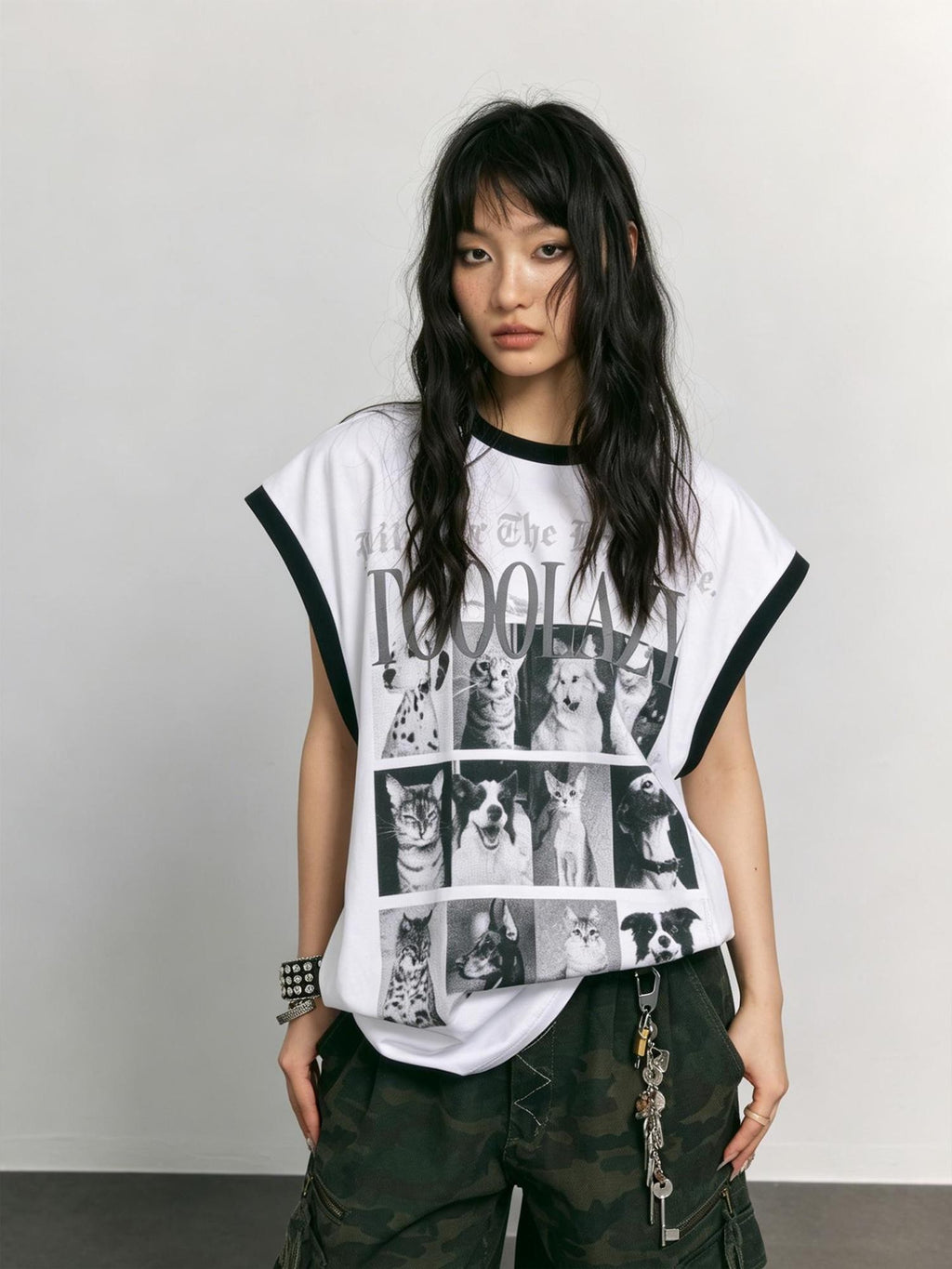 TOOOLAZY Black White Cat Dog Letter Print Retro Round Neck Women's Cotton Tank Tops