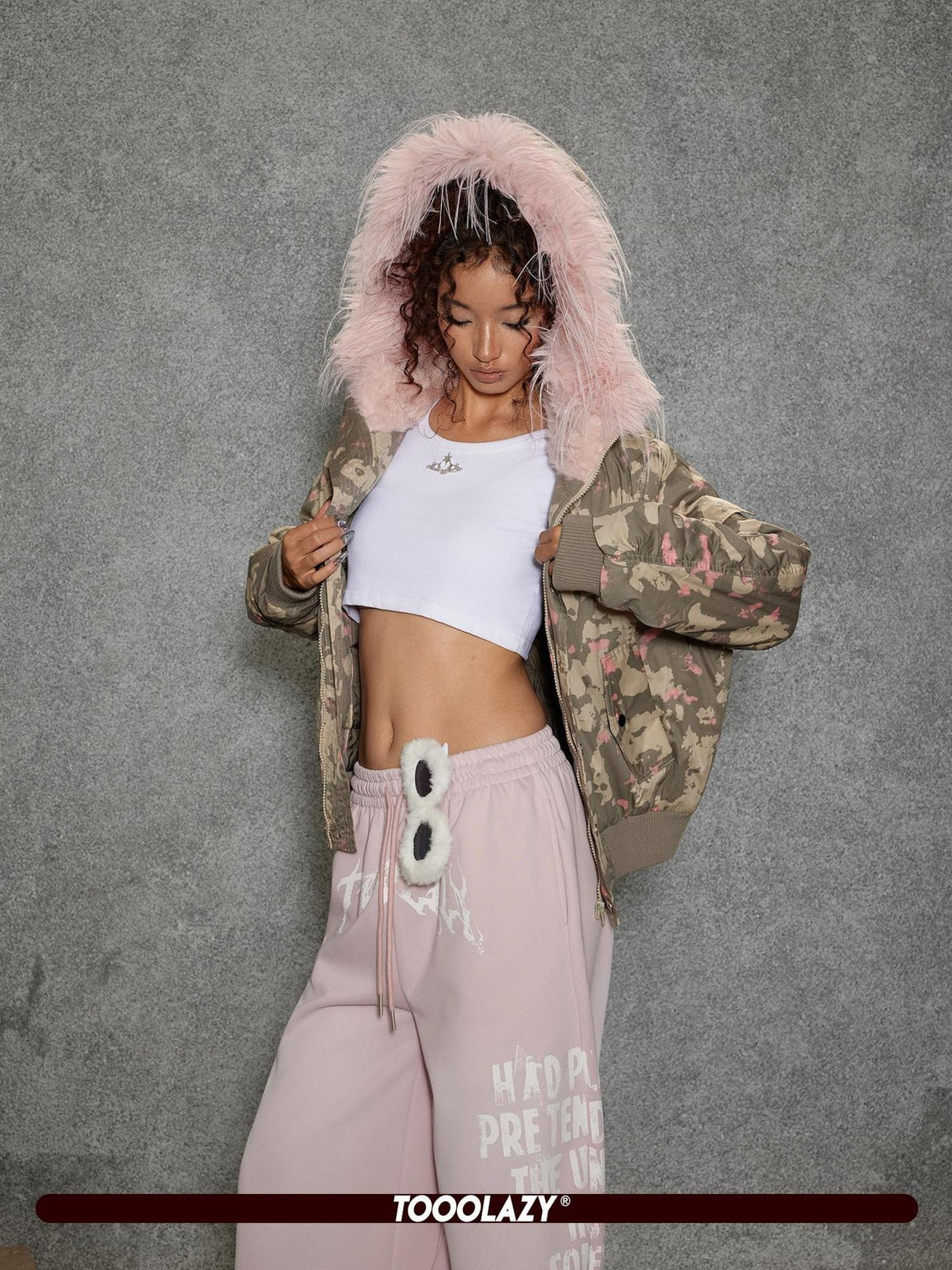 TOOOLAZY Camouflage Hooded Large Fur Collar Cropped Women's Cotton Puffer Jackets