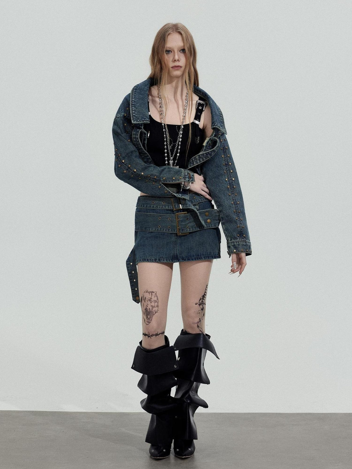 TOOOLAZY Cropped Studded Long Sleeve Edgy Slim Fit Women's Cotton Denim Jackets