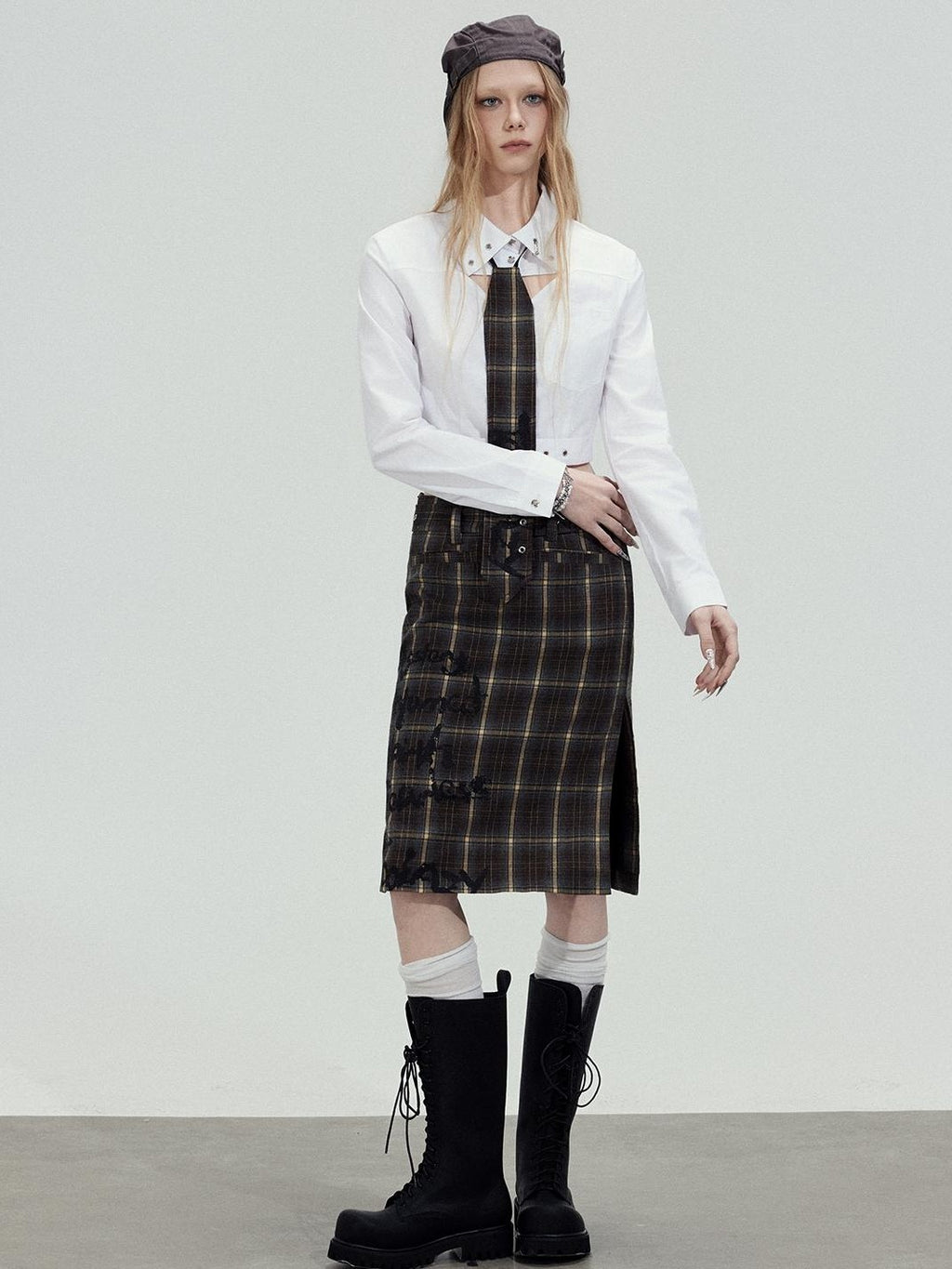 TOOOLAZY Dark Plaid Slimming Mid Waist Women's Polyester Viscose Blend Bodycon Skirts