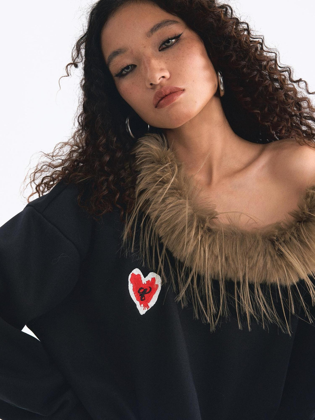 TOOOLAZY Faux Fur Collar Asymmetric One Shoulder Women's American Pullover Sweatshirts
