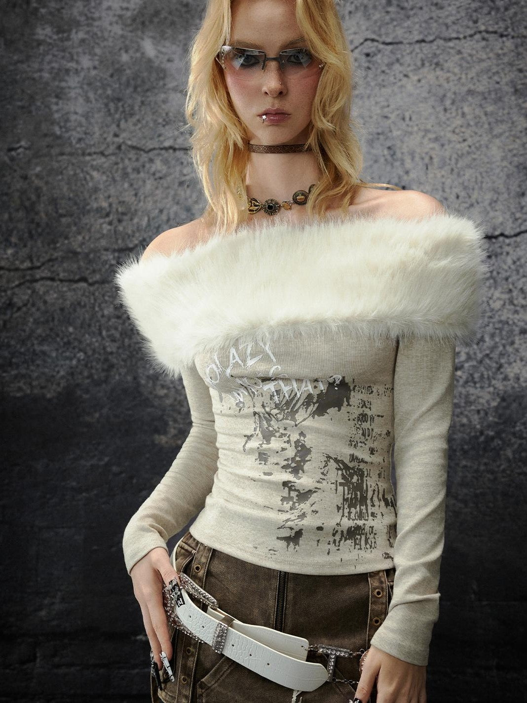 TOOOLAZY Fur Collar Printed Bardot Slim Fit Women's Polyester Long Sleeve T-shirts