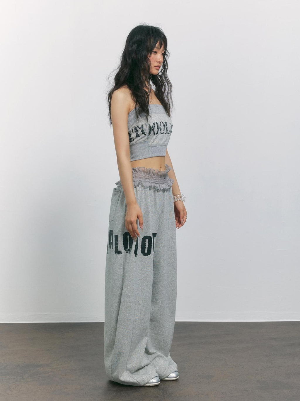 TOOOLAZY Grey Letter Print Sporty Slim Fit Cropped Street Women's Tube Tops
