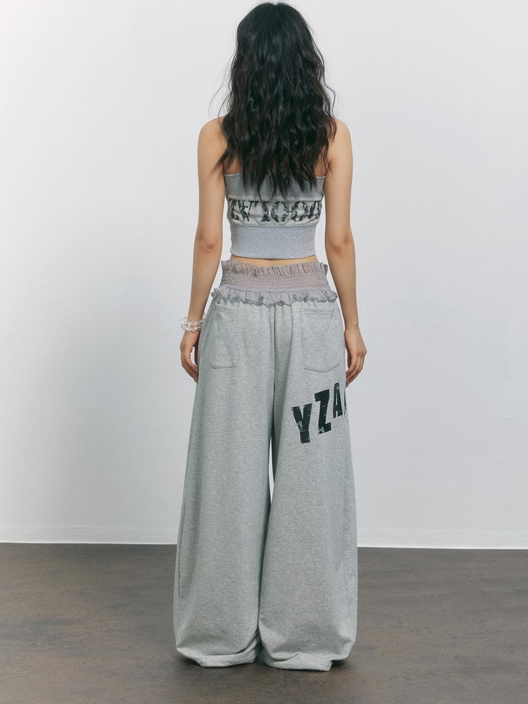 TOOOLAZY Grey Letter Print Sporty Slim Fit Cropped Street Women's Tube Tops