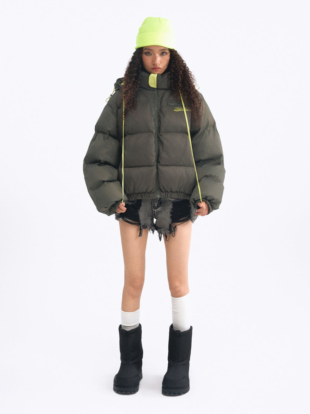 TOOOLAZY Hooded Collarless Cropped Standard Fit Unisex Inspired Women's Down Jackets
