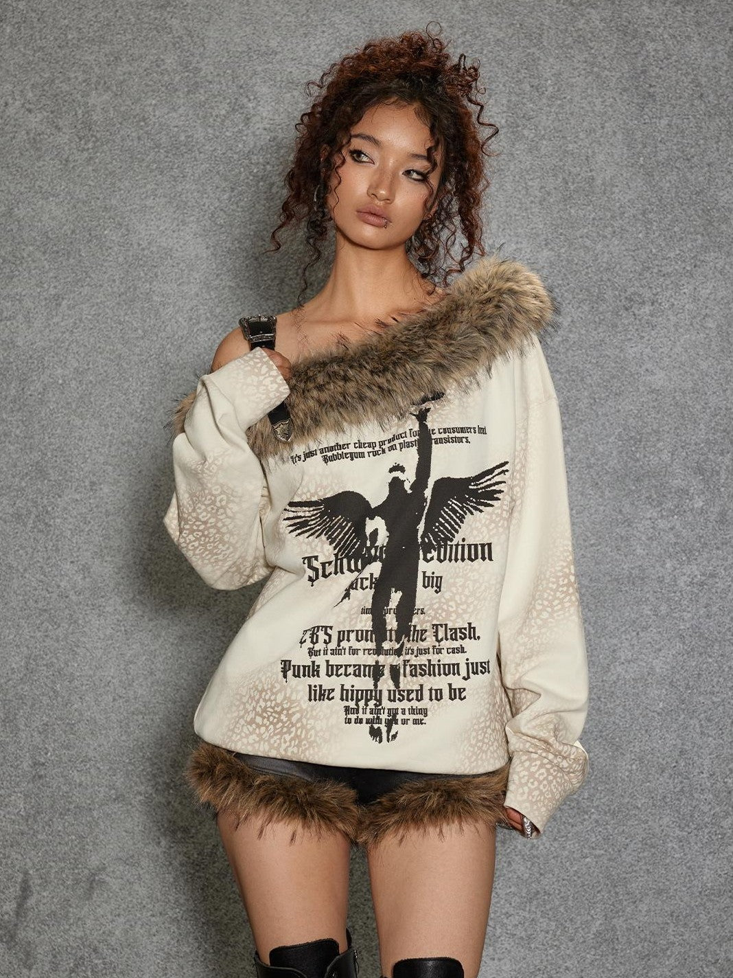 TOOOLAZY Leather Strap Fur Collar Asymmetric Shoulder Thickened Women's Sweatshirts