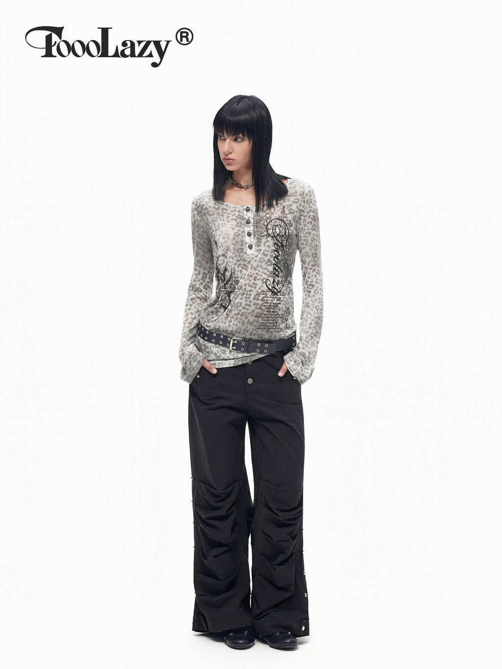 TOOOLAZY Leopard Letter Print Button Slim Fit Women's Long Sleeve T-shirts