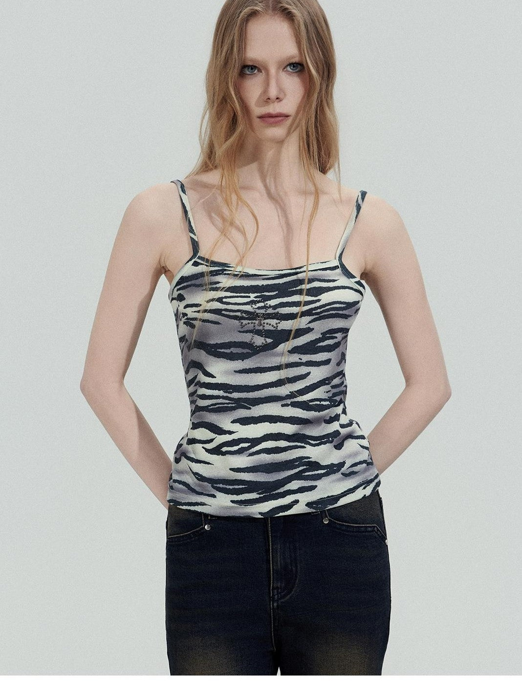 TOOOLAZY Leopard Print Rhinestone Slim Fit Women's Polyester Camisoles