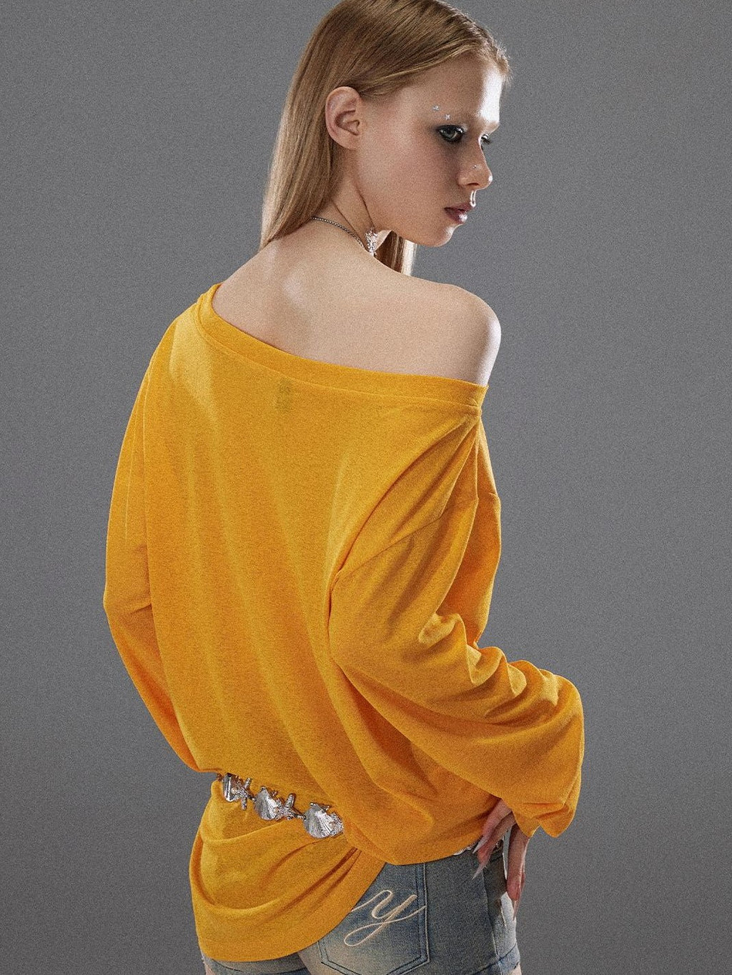 TOOOLAZY Loose Animal Print Asymmetric Shoulder Women's Polyester Long Sleeve T-shirts