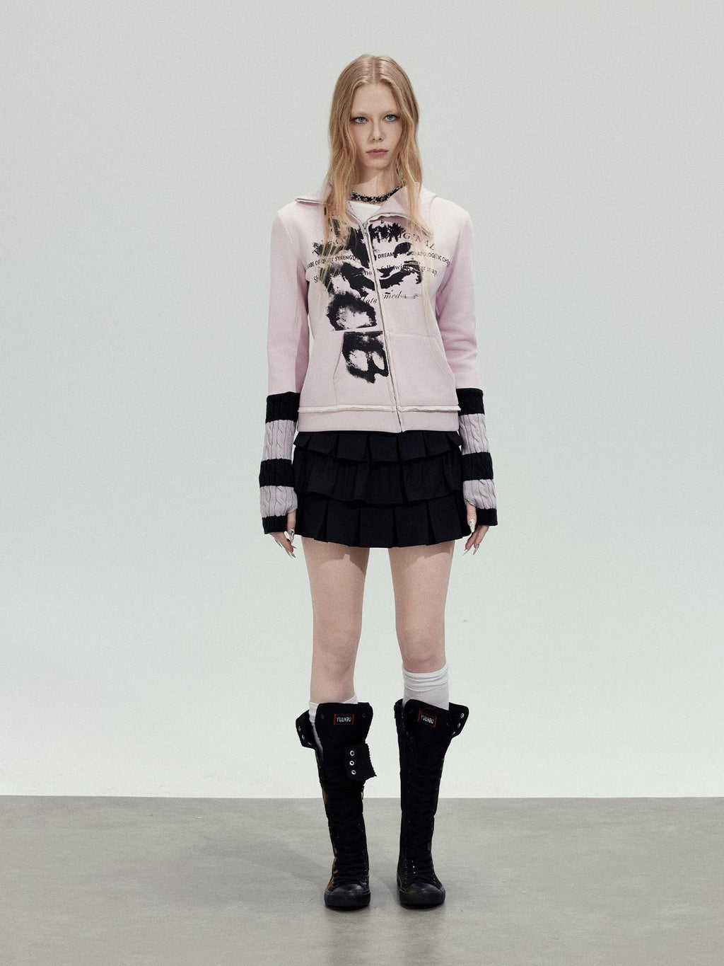 TOOOLAZY Printed Patchwork Ribbed Sleeves Hooded Zip Slim Women's Cotton Cropped Jackets