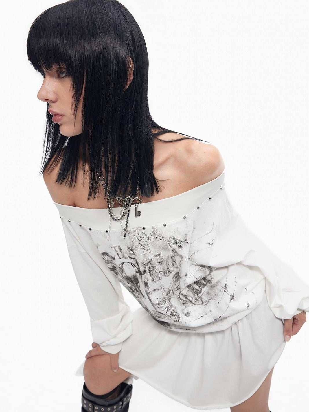 TOOOLAZY Punk Beaded Vintage Print Off Shoulder Loose Women's Long Sleeve T-shirts